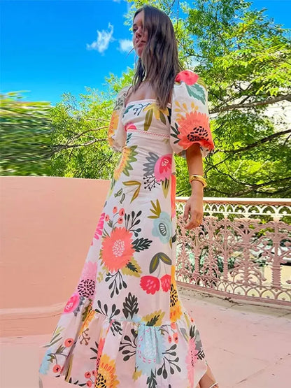 Vestido acampanado de manga acampanada